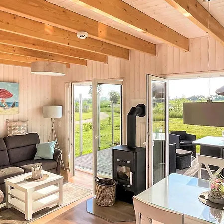Stunning In Ostseeresort With Sauna Holiday home *